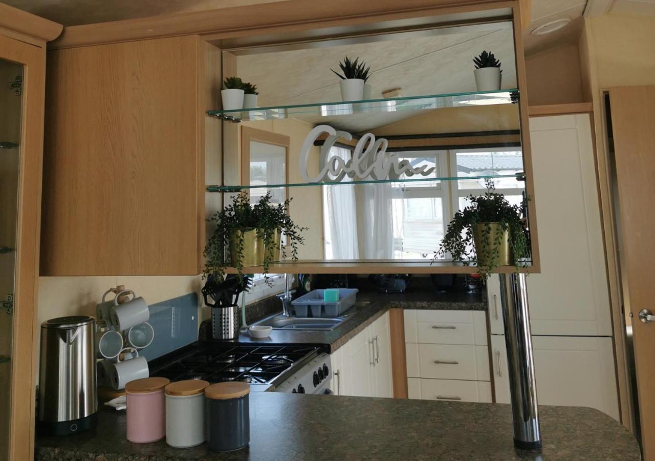 Tranquil 6 Berth Luxury Holiday Home Chichester Dış mekan fotoğraf